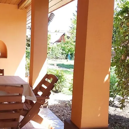Guest house Diofa Vendeghazak *