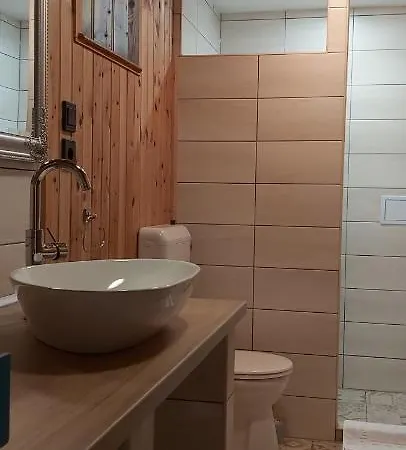 招待所 Diofa Vendeghazak Tiszafüred