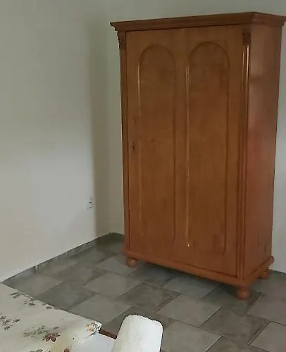 Diofa Vendeghazak Πανσιόν 4*